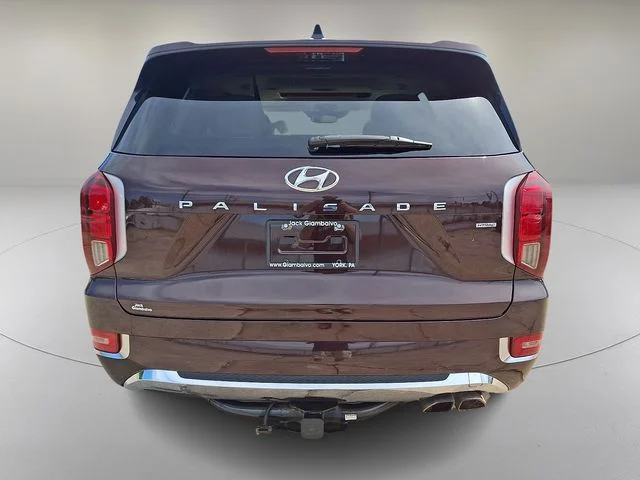 Used 2020 Red Hyundai Limited image 9