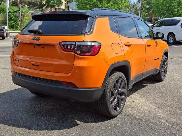 New 2026 Joose Exterior Paint Jeep Limited image 4
