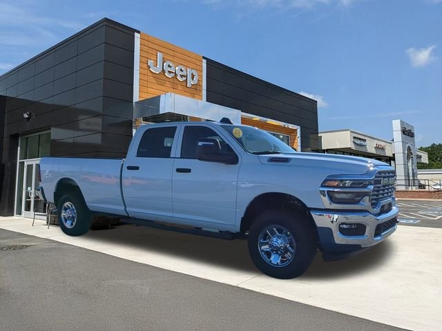 New 2026 Bright White Clear-Coat Exterior Paint RAM Tradesman image 10