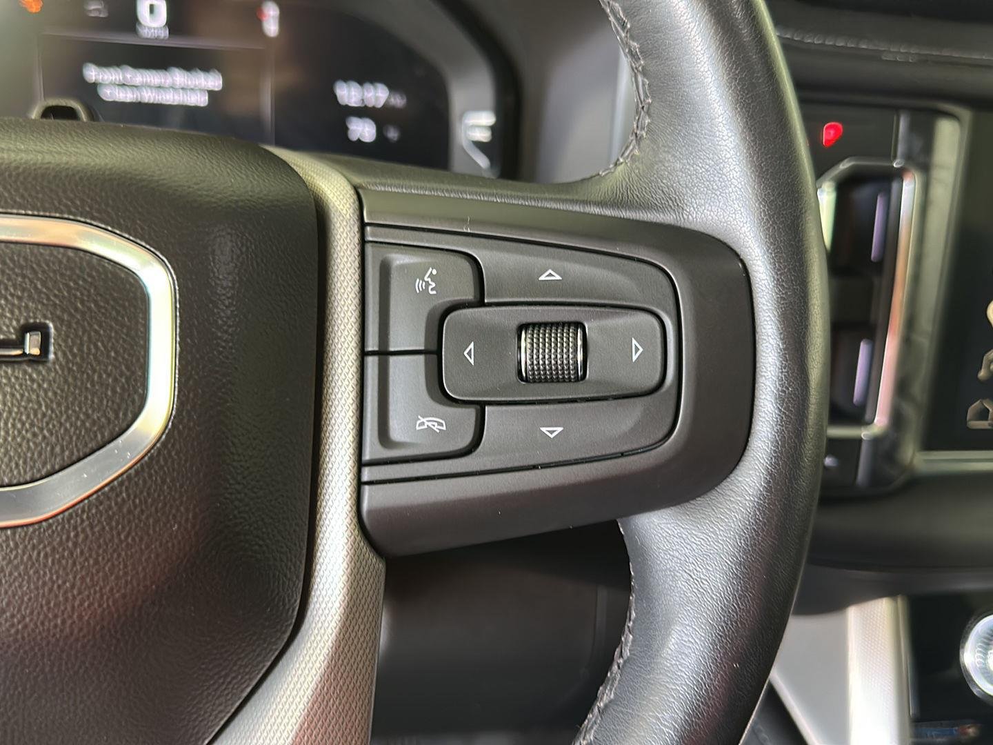 Used 2023 Sterling Metallic GMC Denali image 13