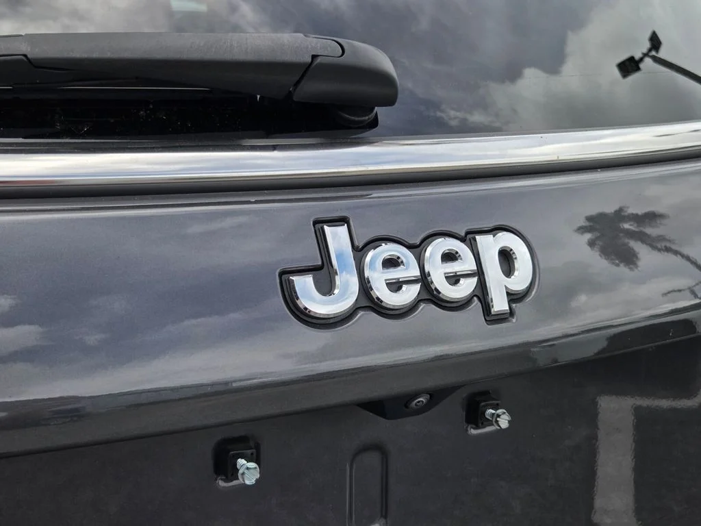 Certified Used 2024 Gray Jeep Sport image 10