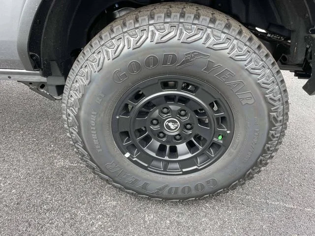 New 2026 Carbonized Gray Metallic Ford Big Bend image 5