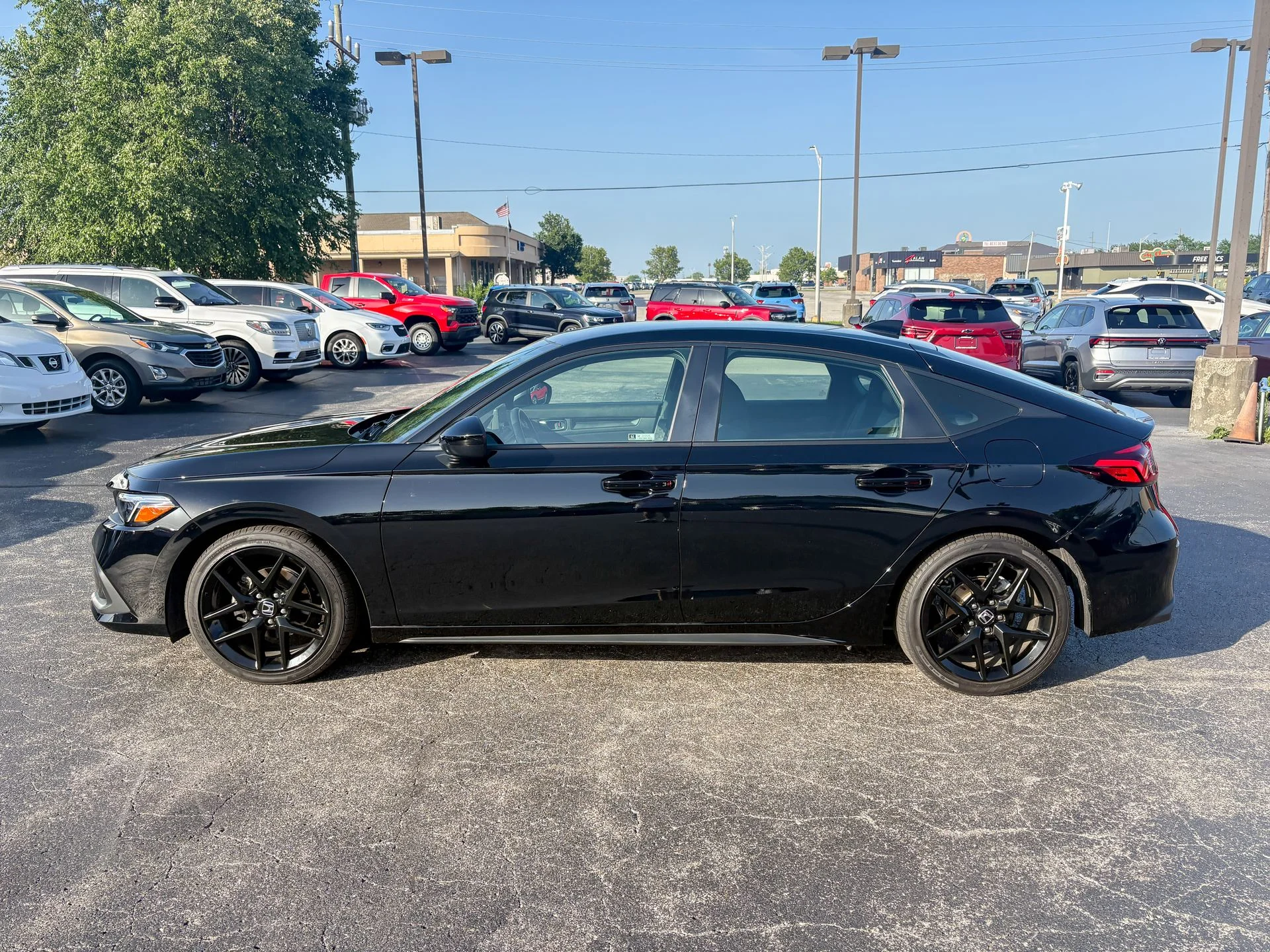 Used 2022 Black Honda Sport image 9