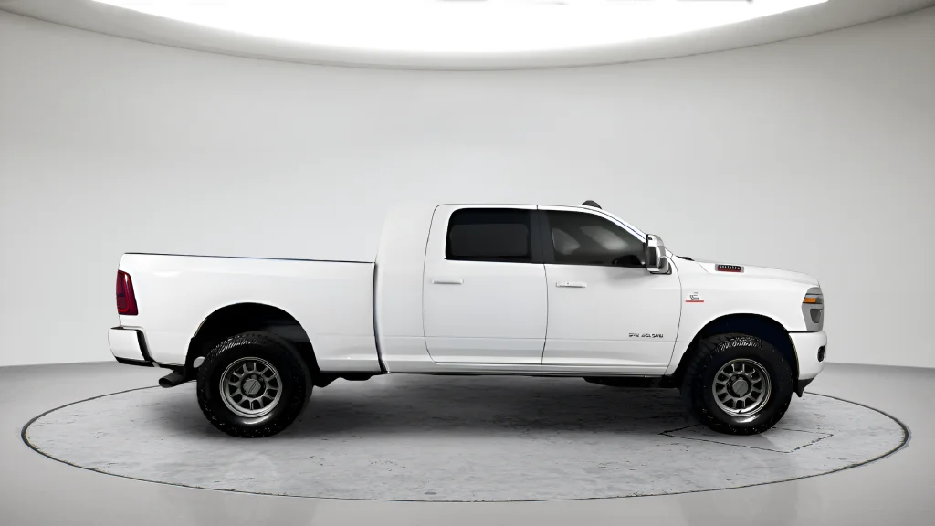 Used 2025 White Ram Laramie image 4
