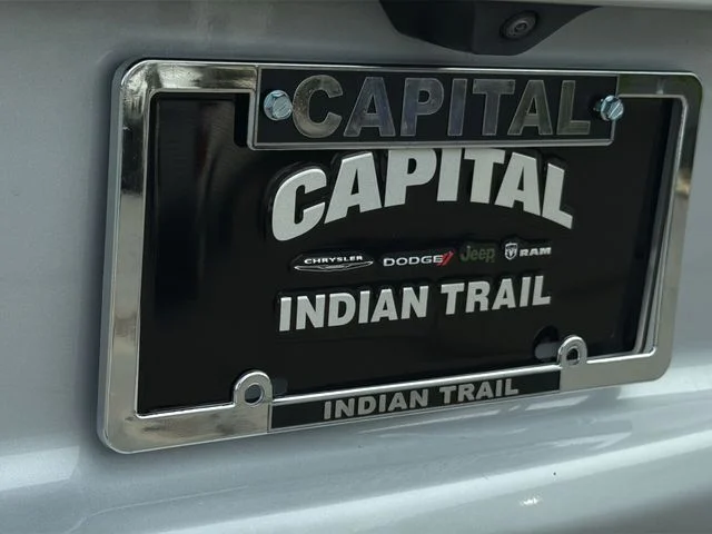 Used 2024 Silver Jeep Latitude image 24