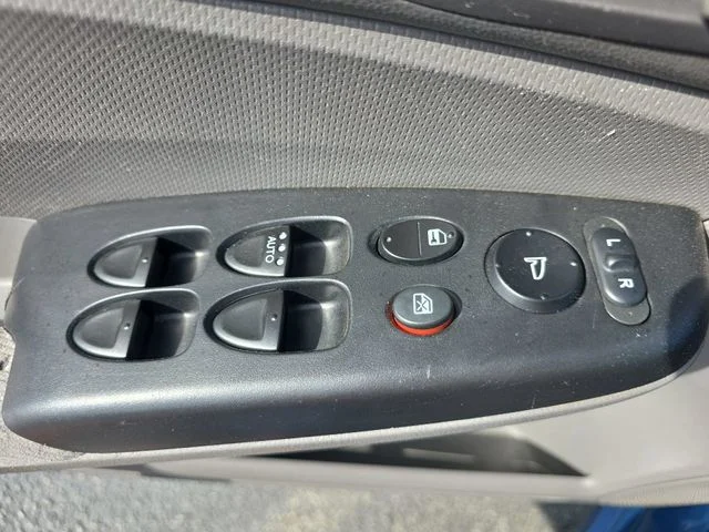 Used 2006  Honda EX image 26