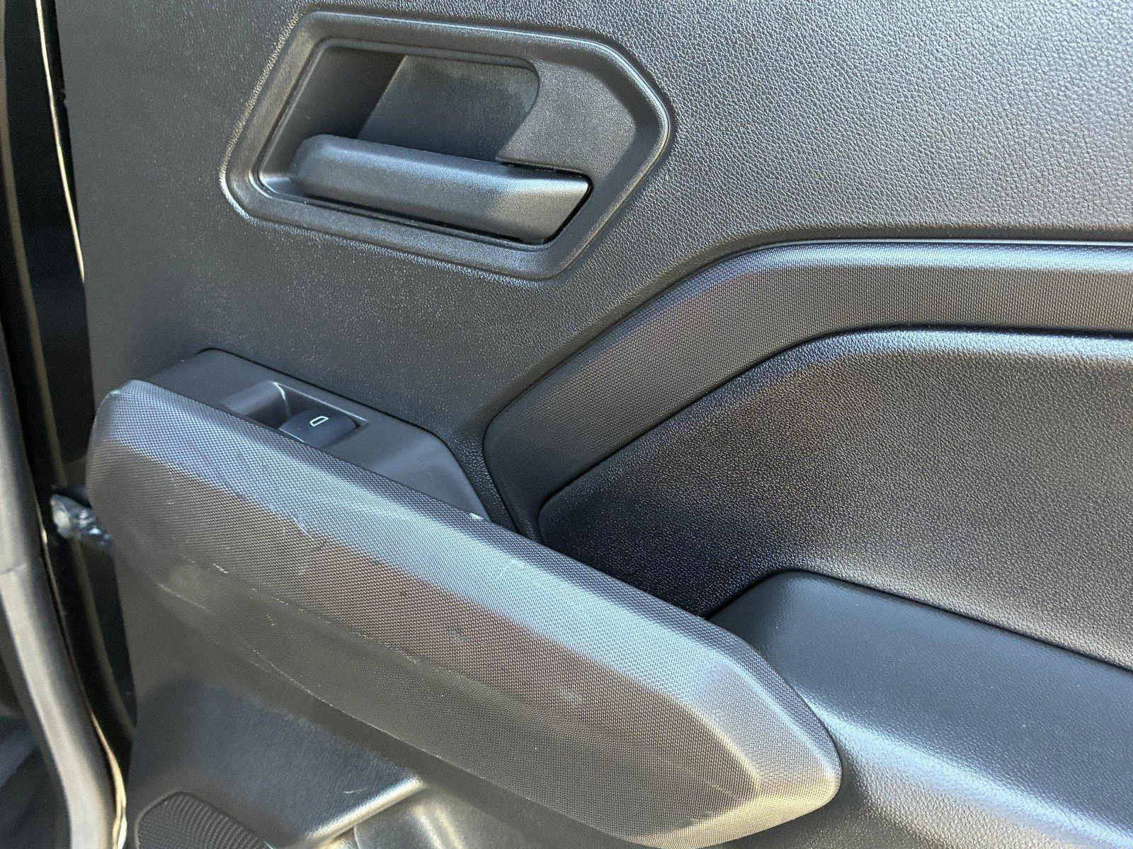 Used 2025 Black Chevrolet Trail Boss image 13
