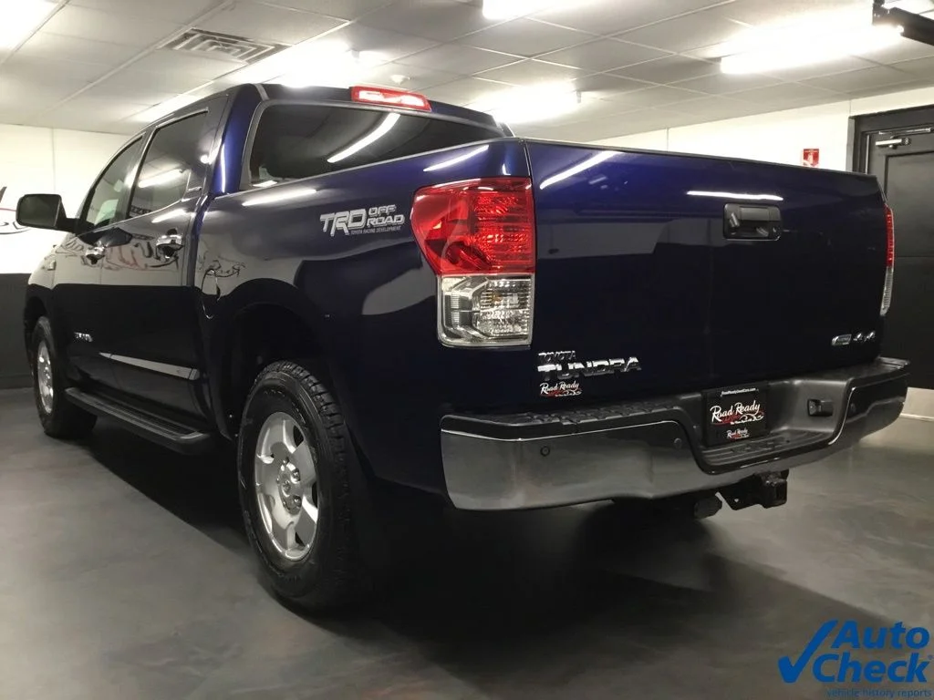 Used 2010 Blue Toyota Limited image 8