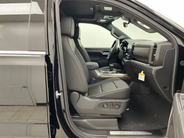 2026 Chevrolet Silverado 1500 High Country - Photo 17
