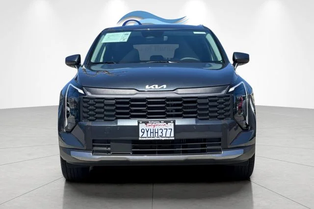 Used 2026 Gravity Gray Kia LX image 9