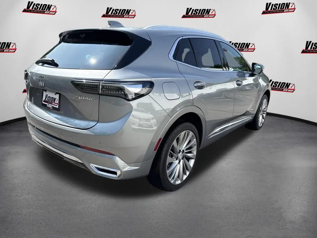 Used 2025 Moonstone Gray Metallic Buick Avenir image 5