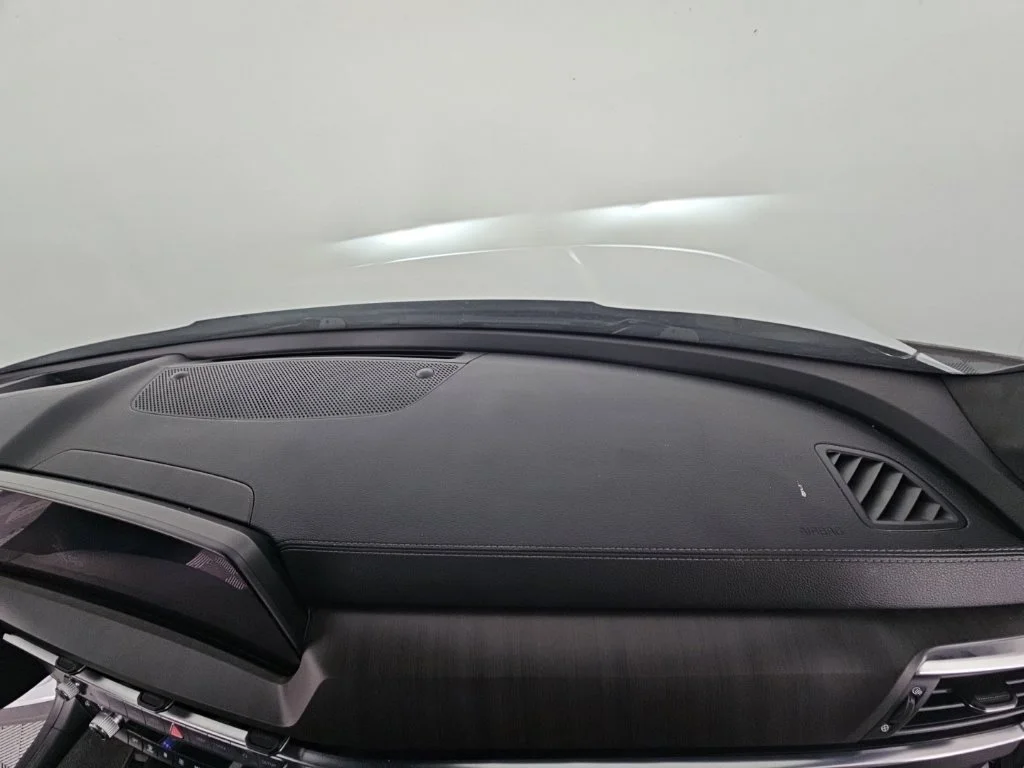 Used 2023 White Kia SX-Prestige image 27