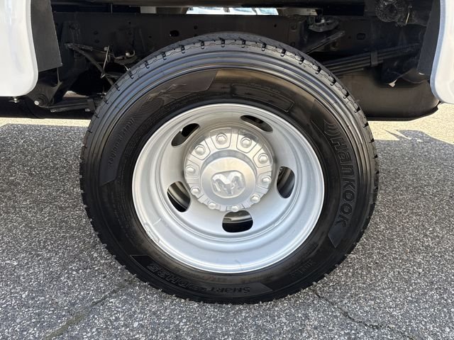 New 2026 White RAM Tradesman image 26