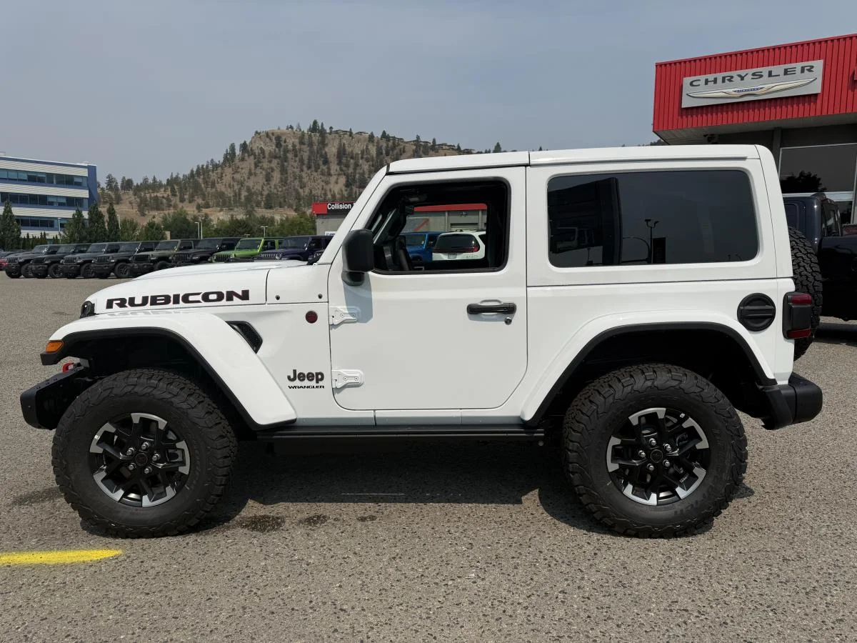 New 2026 White Jeep Rubicon X image 3