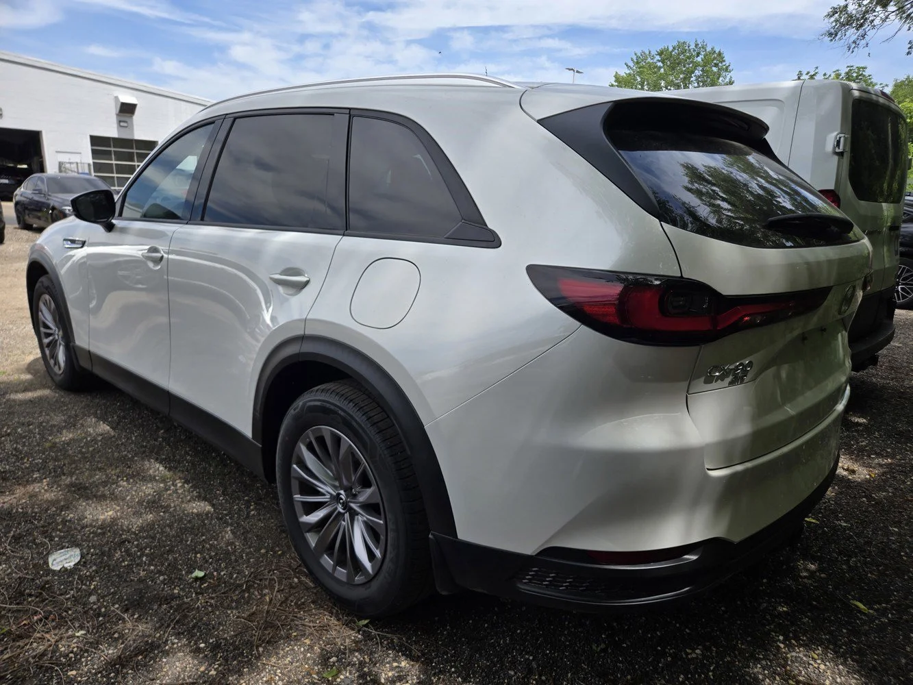 Used 2024 Rhodium White Premium Mazda Preferred image 3