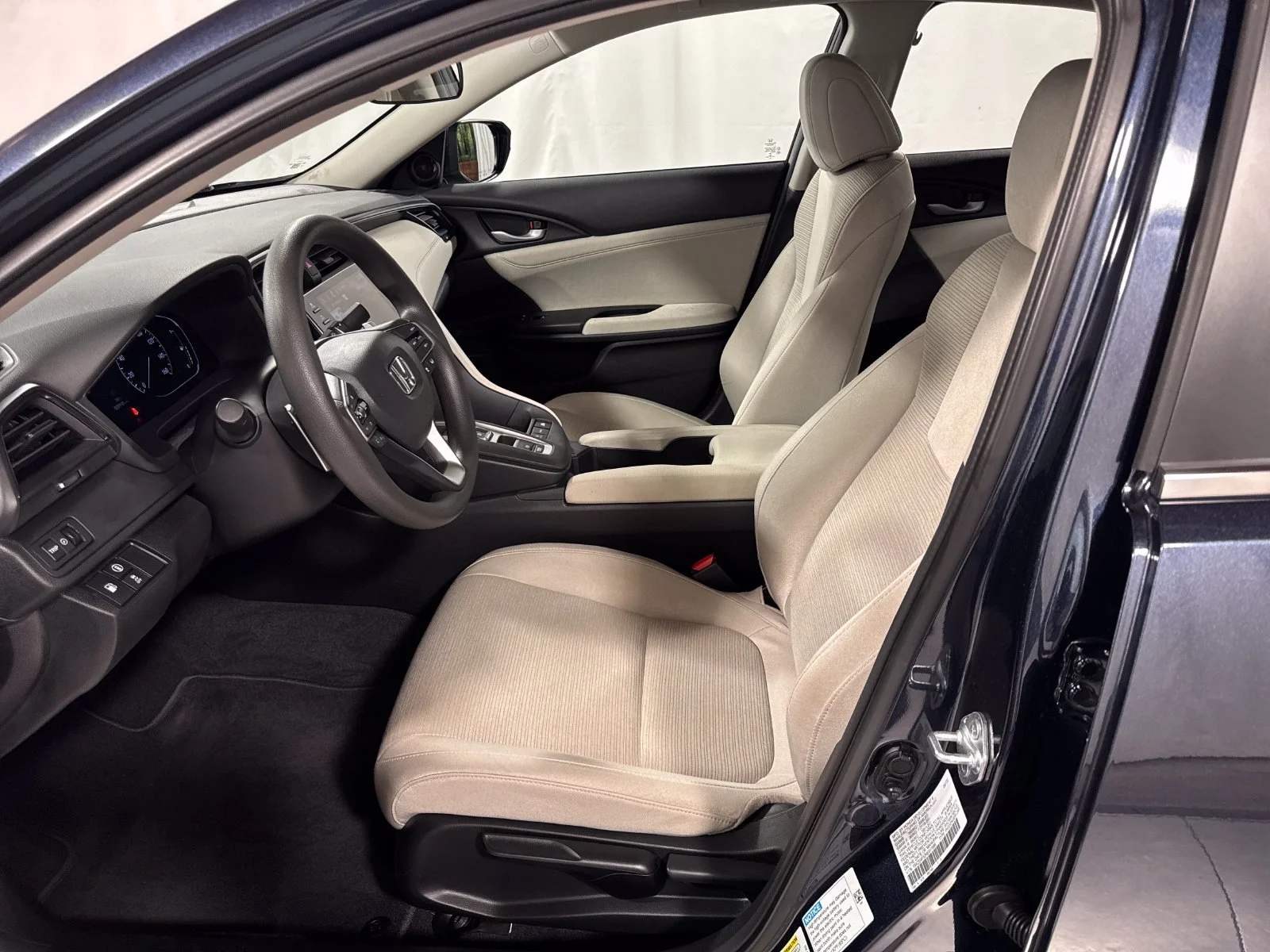 2022 Honda Insight EX - Photo 3