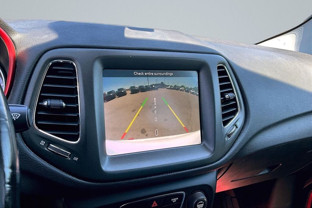 Used 2020 White Jeep Trailhawk image 20