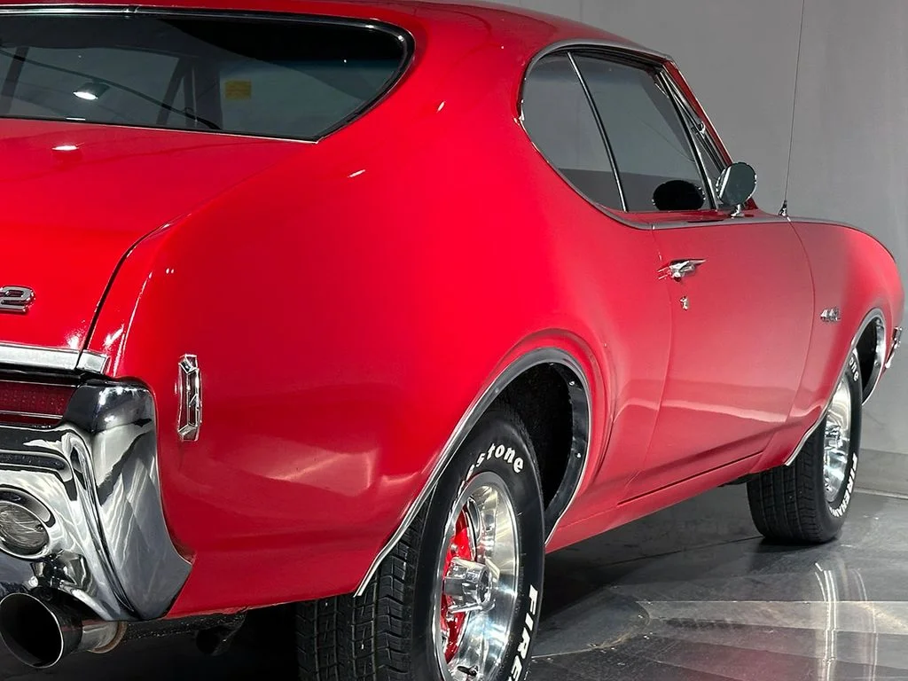 Used 1968 Red Oldsmobile  image 32