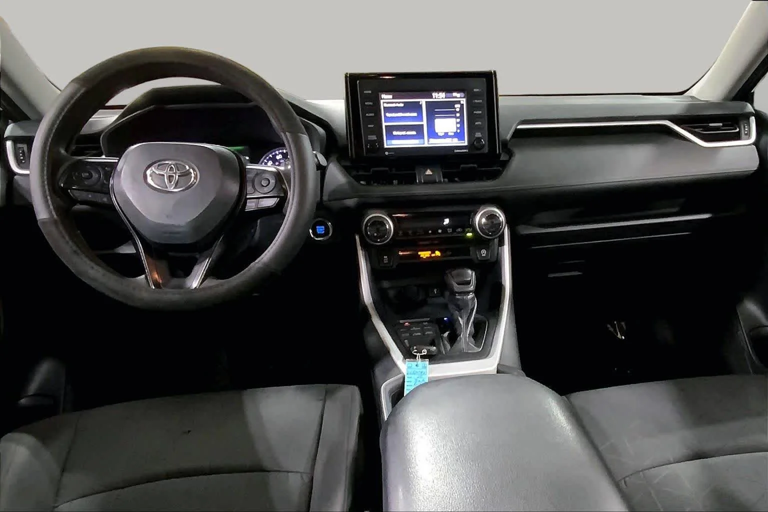 Used 2020 Midnight Black Metallic Toyota XLE image 16