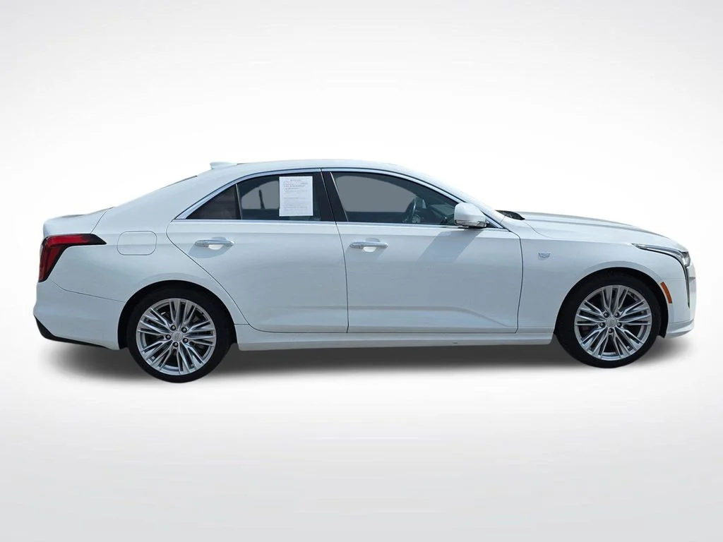 Used 2024 White Cadillac Premium Luxury image 6
