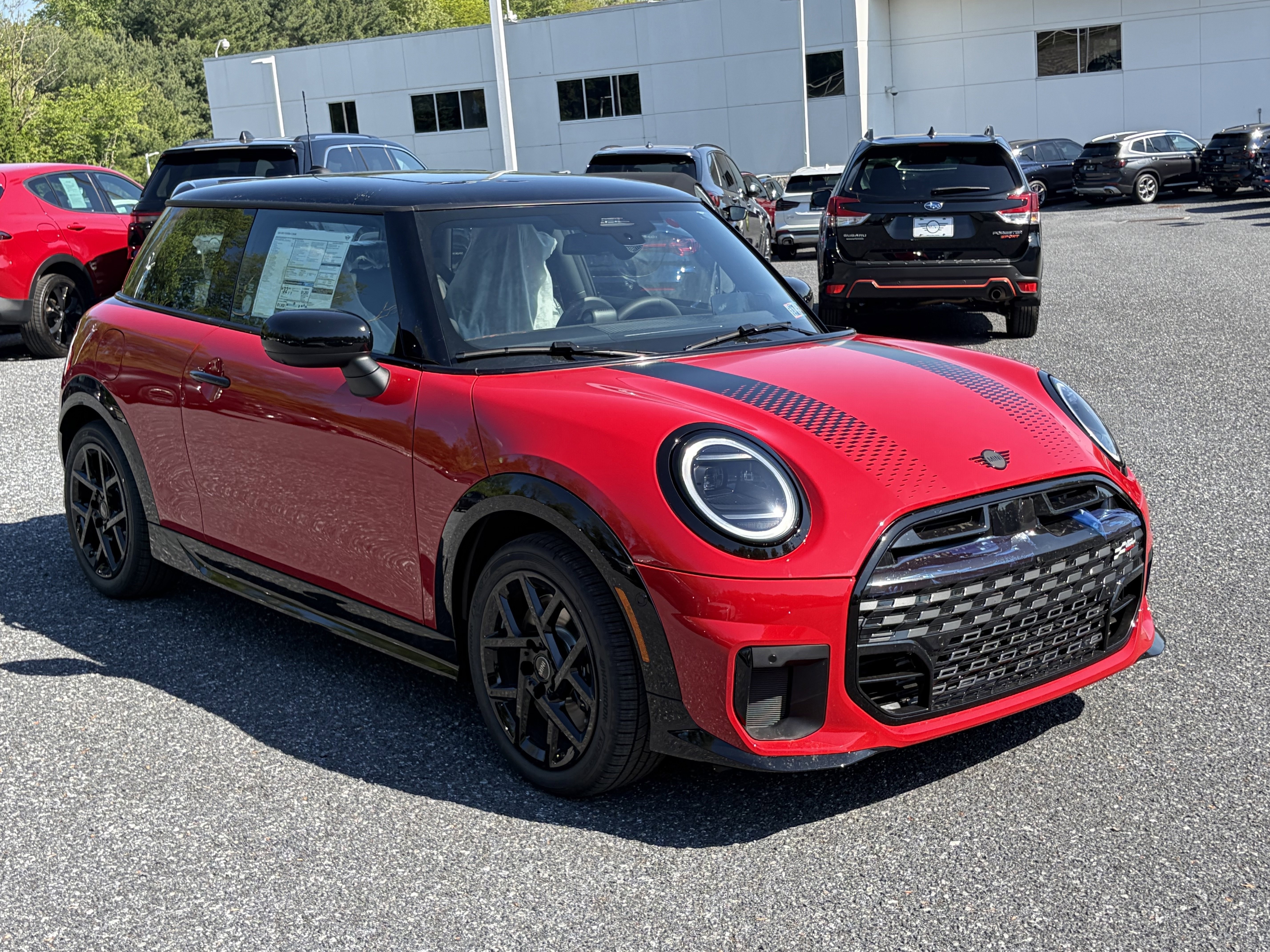 New 2026 Chili Red II MINI Iconic image 3