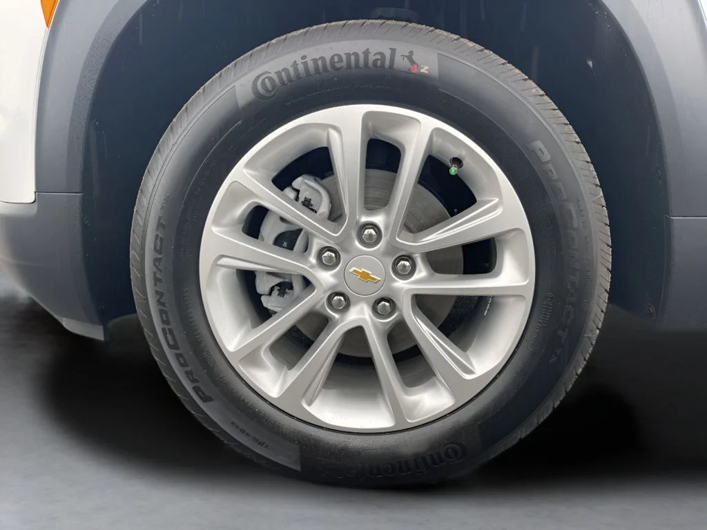 New 2026 White Chevrolet LS image 31