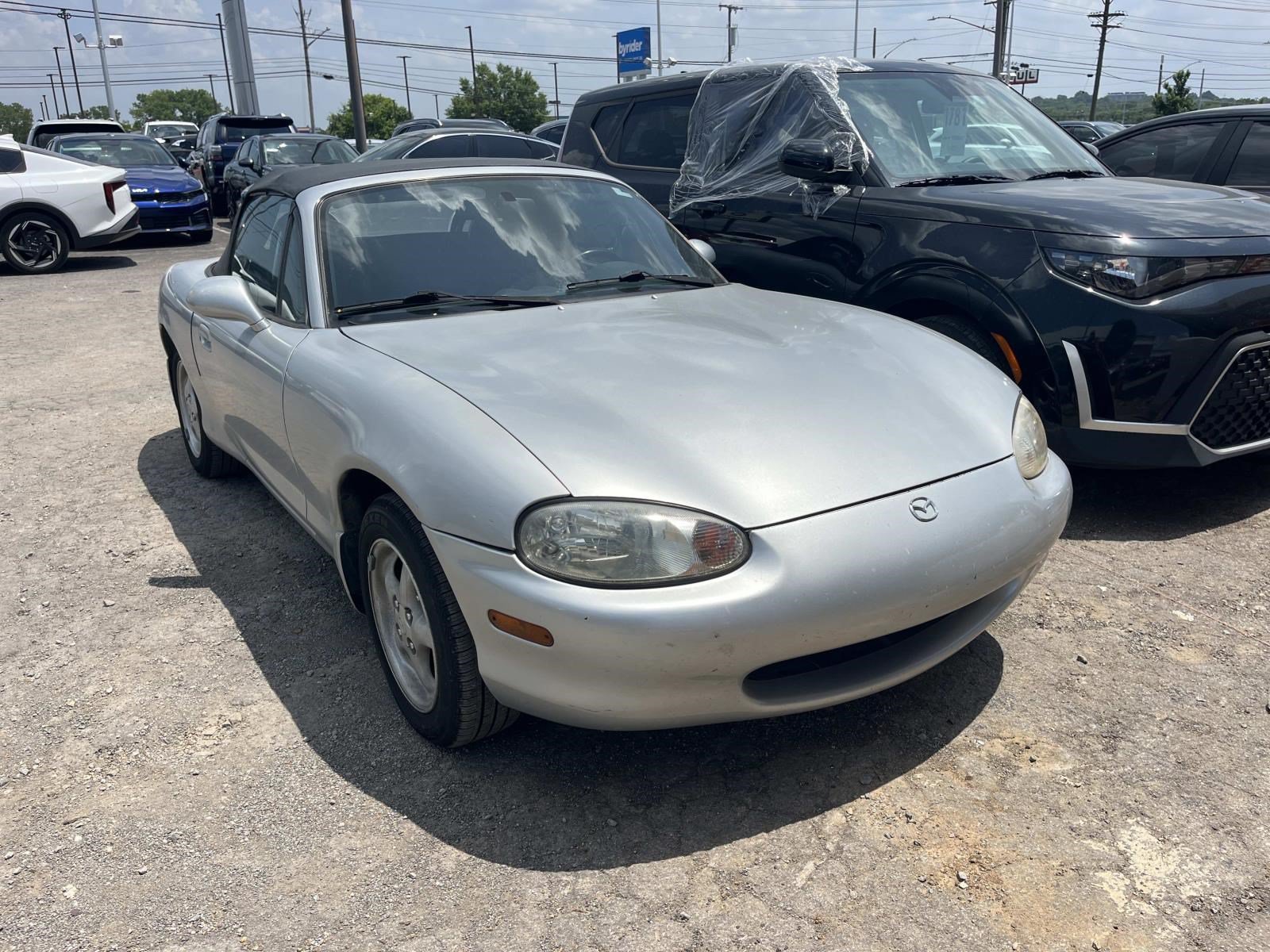 1999 Mazda MX-5 Miata 10TH ANNIVERSARY EDITION's photo