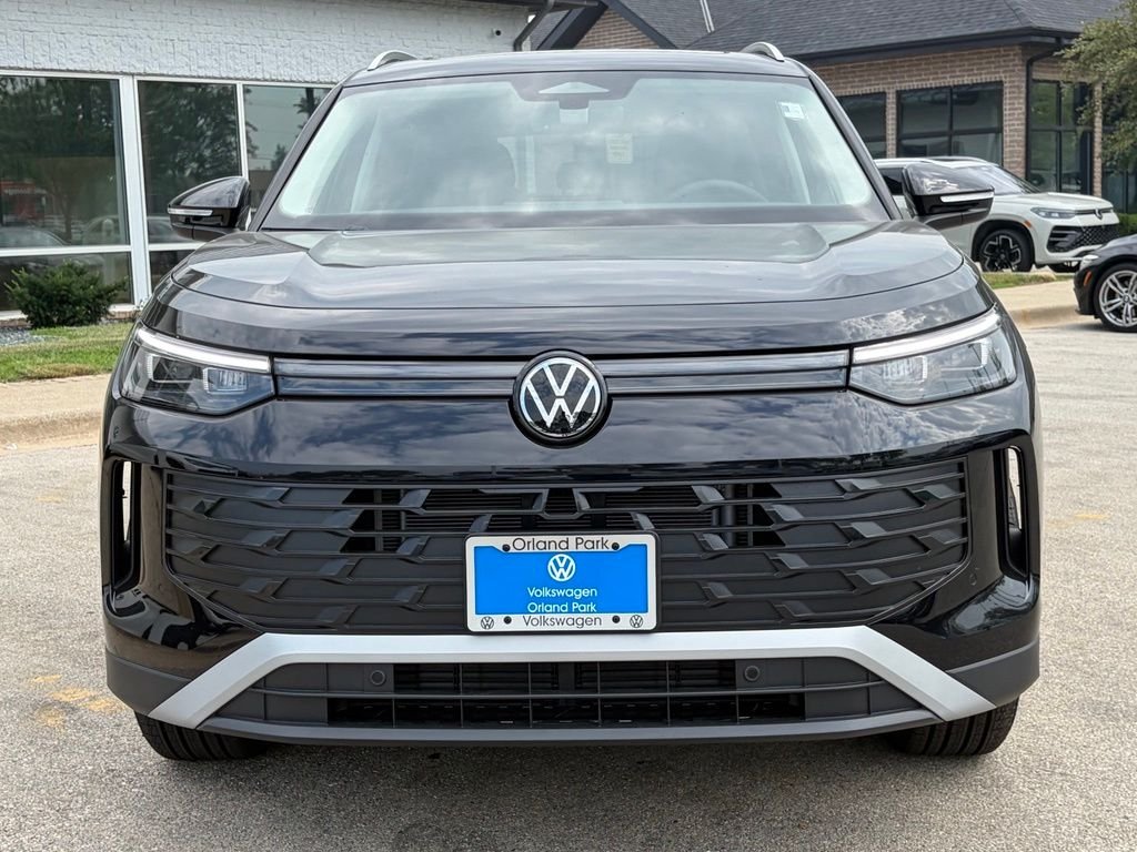 New 2026 Deep Black Pearl Volkswagen 2.0T SE image 6