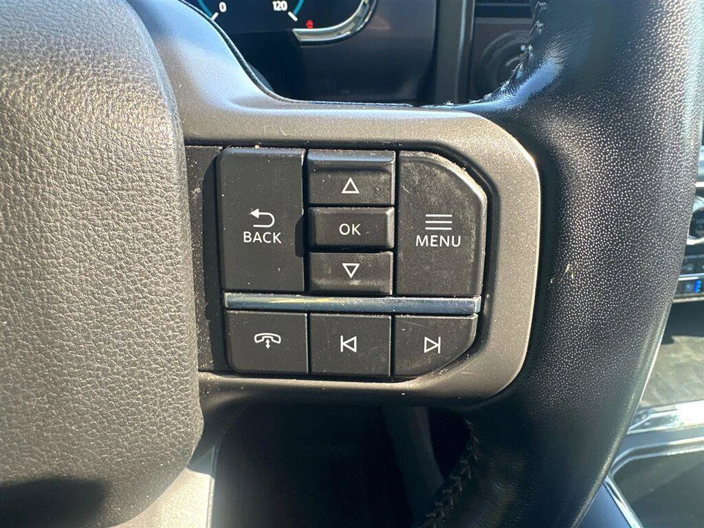 Used 2021 White Ford Lariat image 20