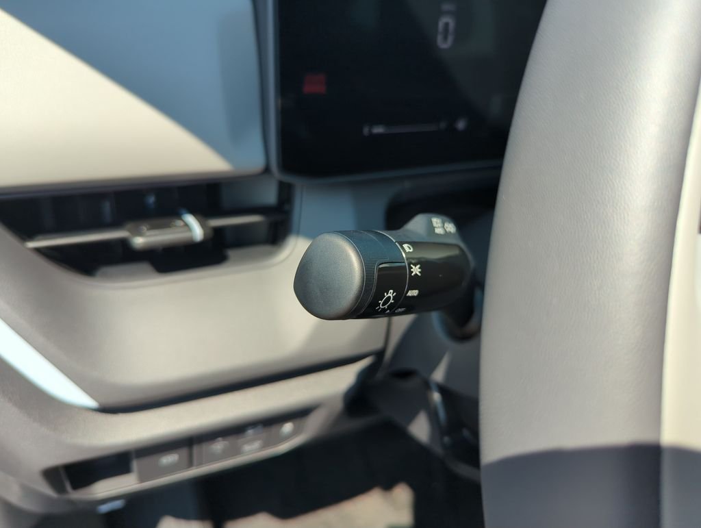 New 2027 Aurora Black Pearl Kia EX image 21