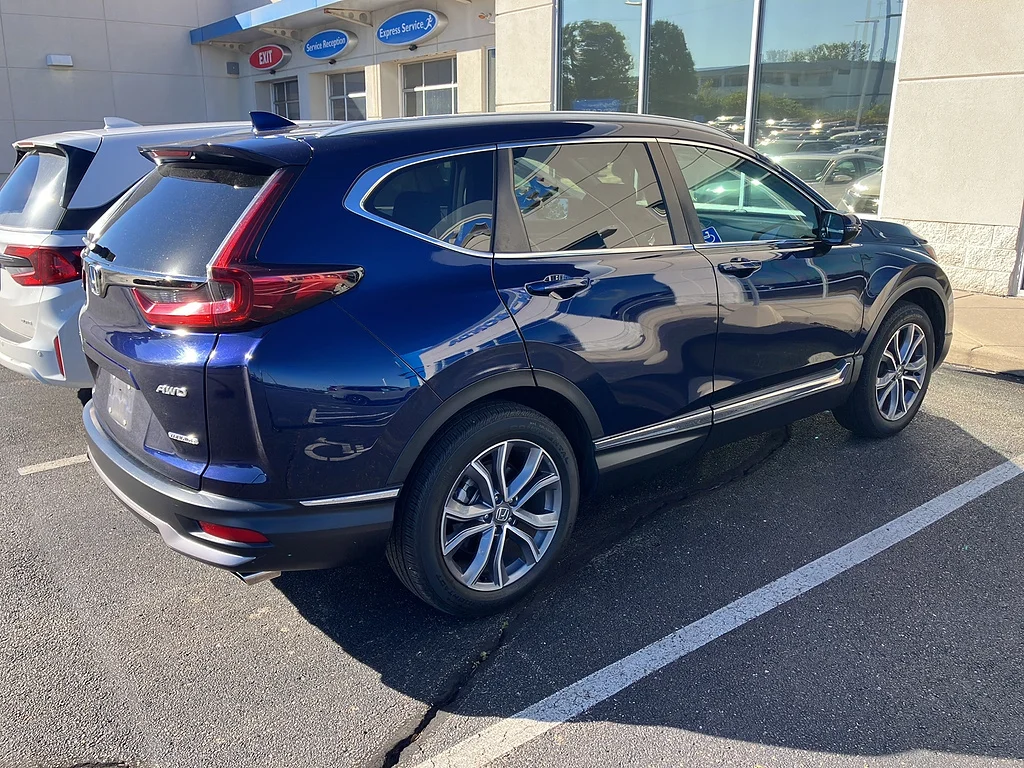 Certified Used 2022 Obsidian Blue Pearl Honda Touring image 33