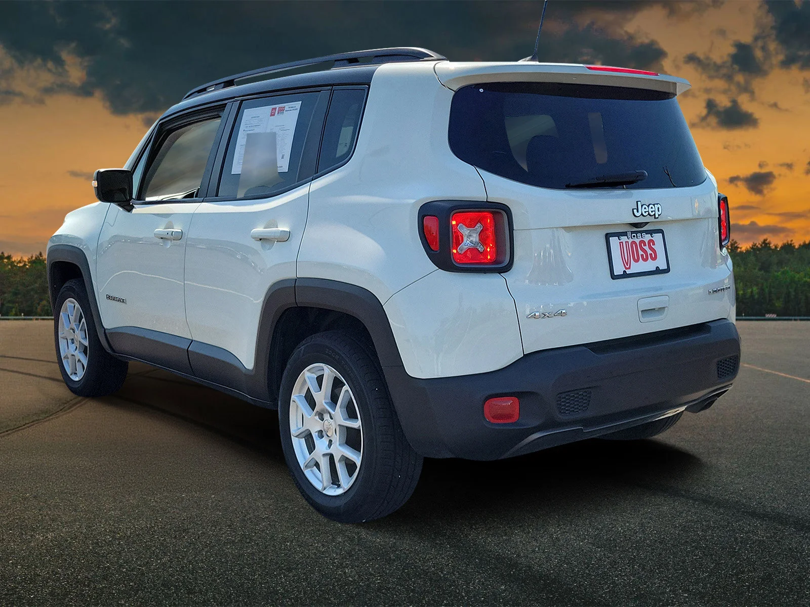 Used 2021 Alpine White Clear Coat Jeep Limited image 3