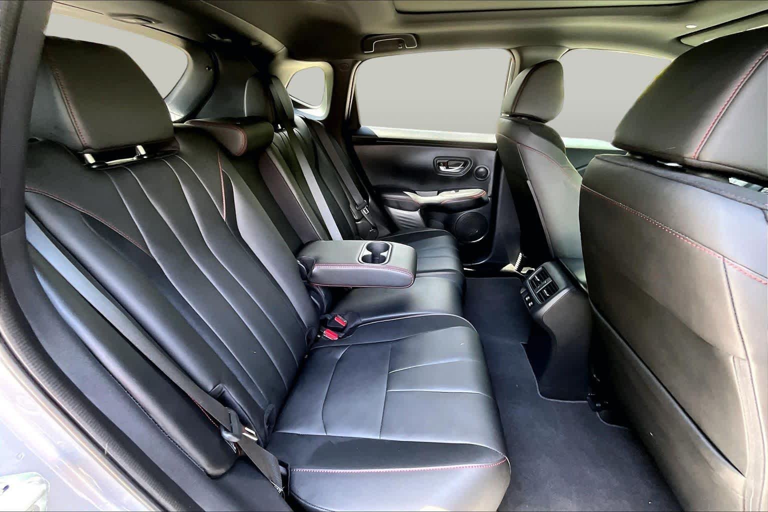 Used 2025 Solar Silver Metallic Acura w/A-Spec Package image 20