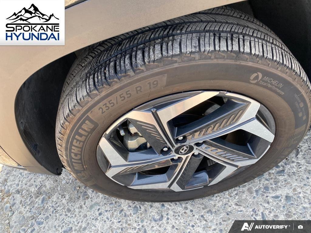 Certified Used 2024 Black Pearl Hyundai Limited image 11