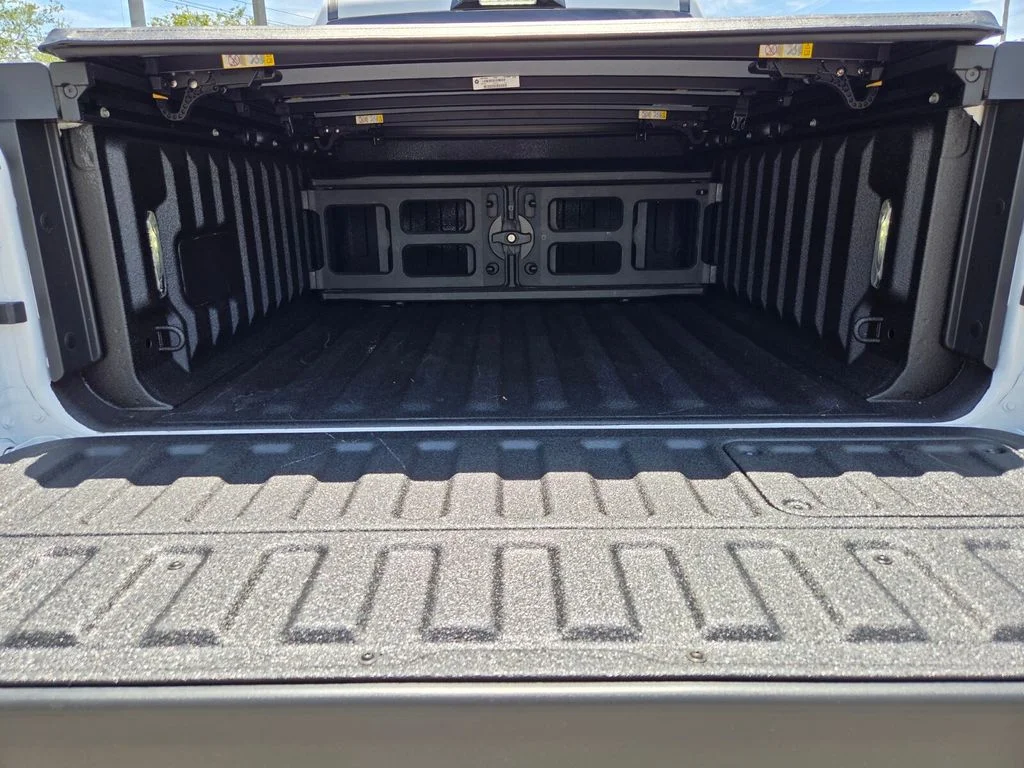 Used 2026 White Ram Limited image 9