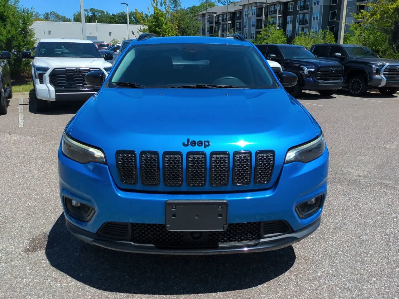 2023 Jeep Cherokee Altitude Lux - Photo 9