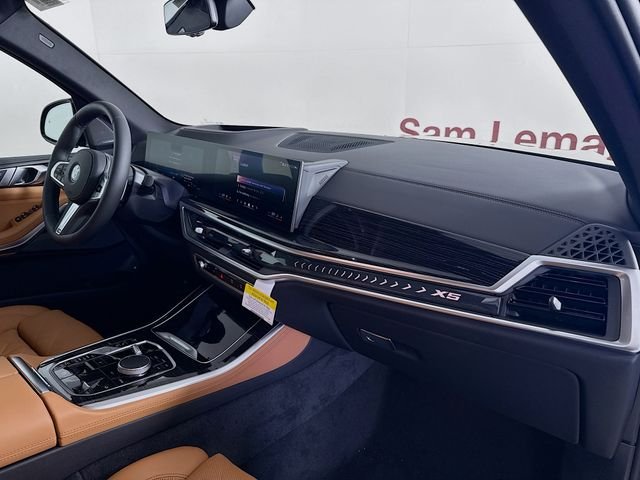 New 2026 Black BMW xDrive50e image 31