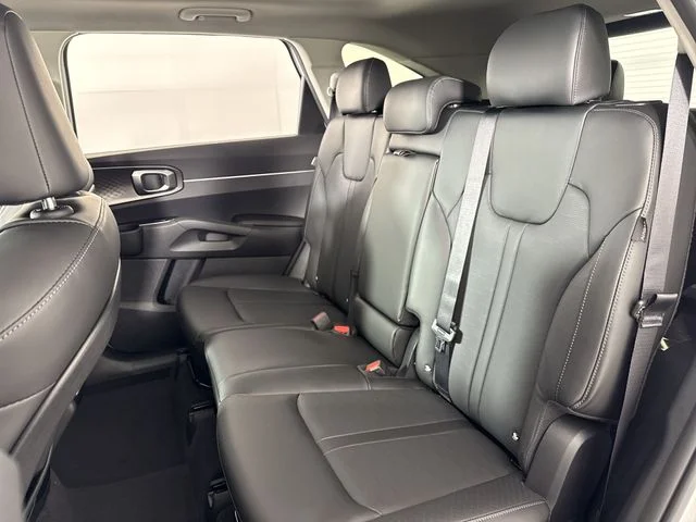 New 2026 Glacial White Pearl Kia S image 22