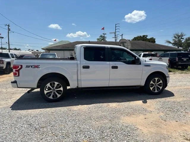 Used 2020 White Ford XL image 15