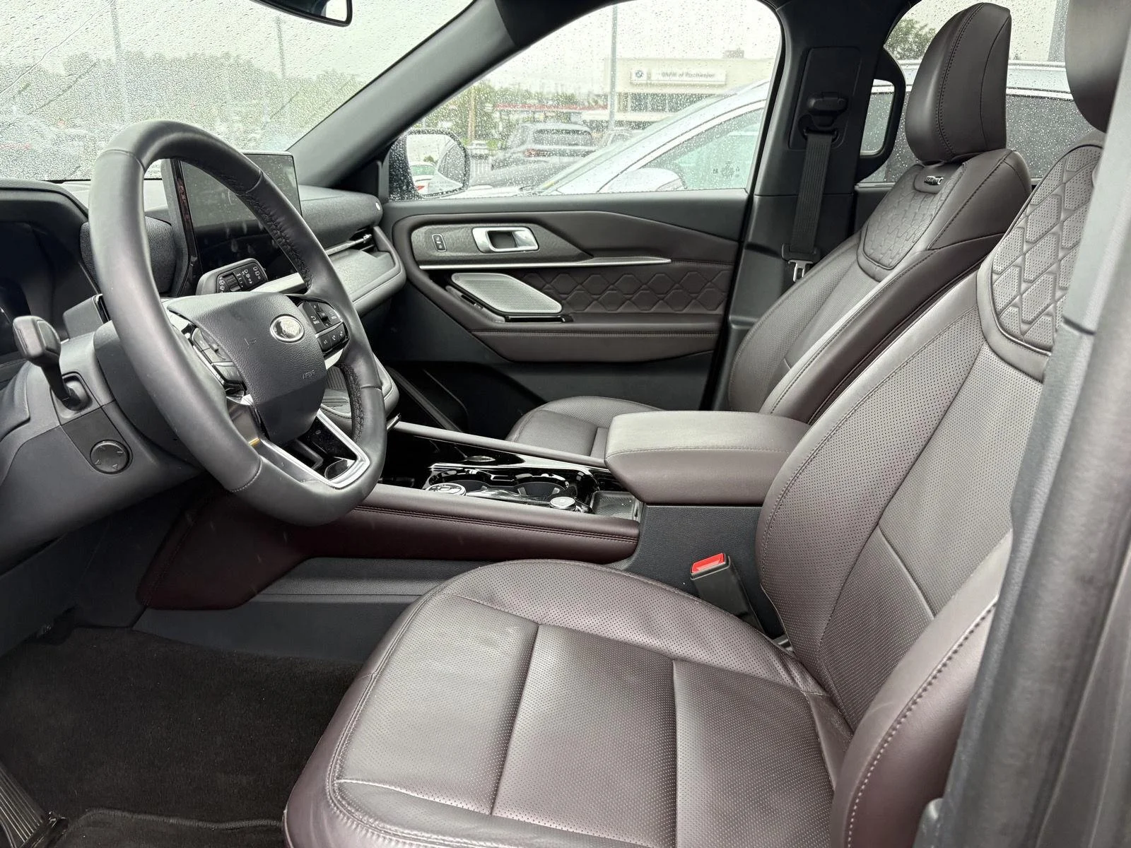 Used 2025 Carbonized Gray Ford Platinum image 7