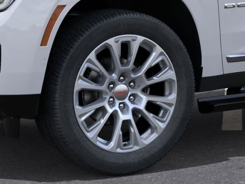 2026 GMC Yukon XL Denali - Photo 9