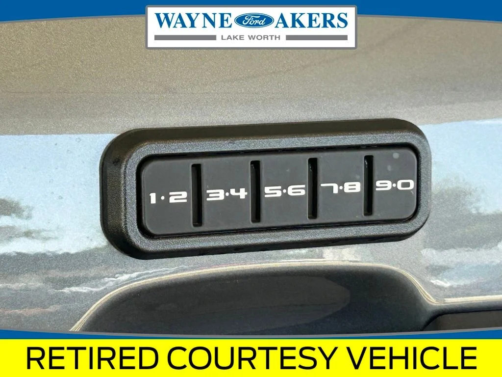 New 2025 Carbonized Gray Metallic Ford Badlands image 15