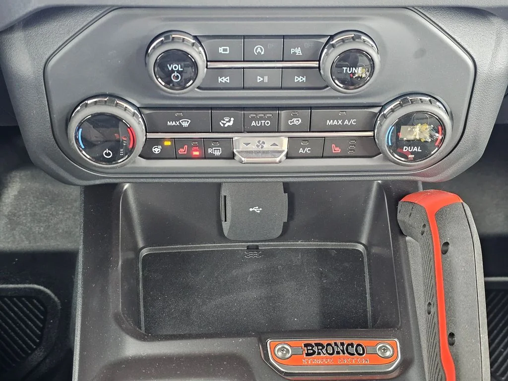 2025 Ford Bronco 2-Door Stroppe - Photo 27