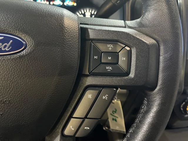 Used 2020 Black Ford XLT image 21