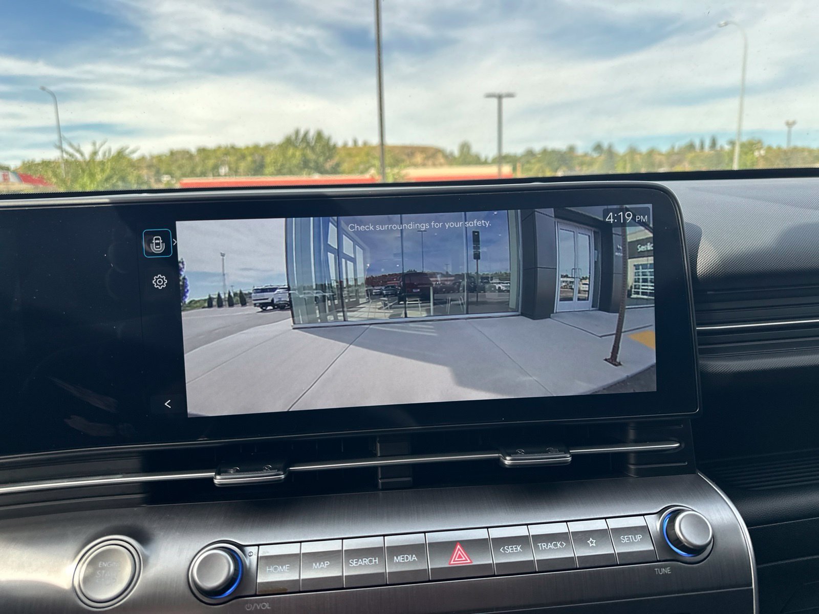 Certified Used 2025 Black Hyundai SEL image 58