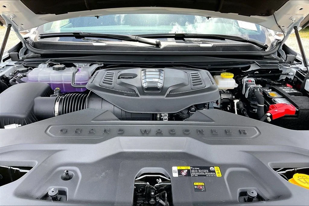 New 2026 Jeep Grand Wagoneer 4D Sport Utility