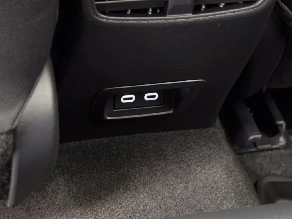 Used 2026  Toyota XLE image 10