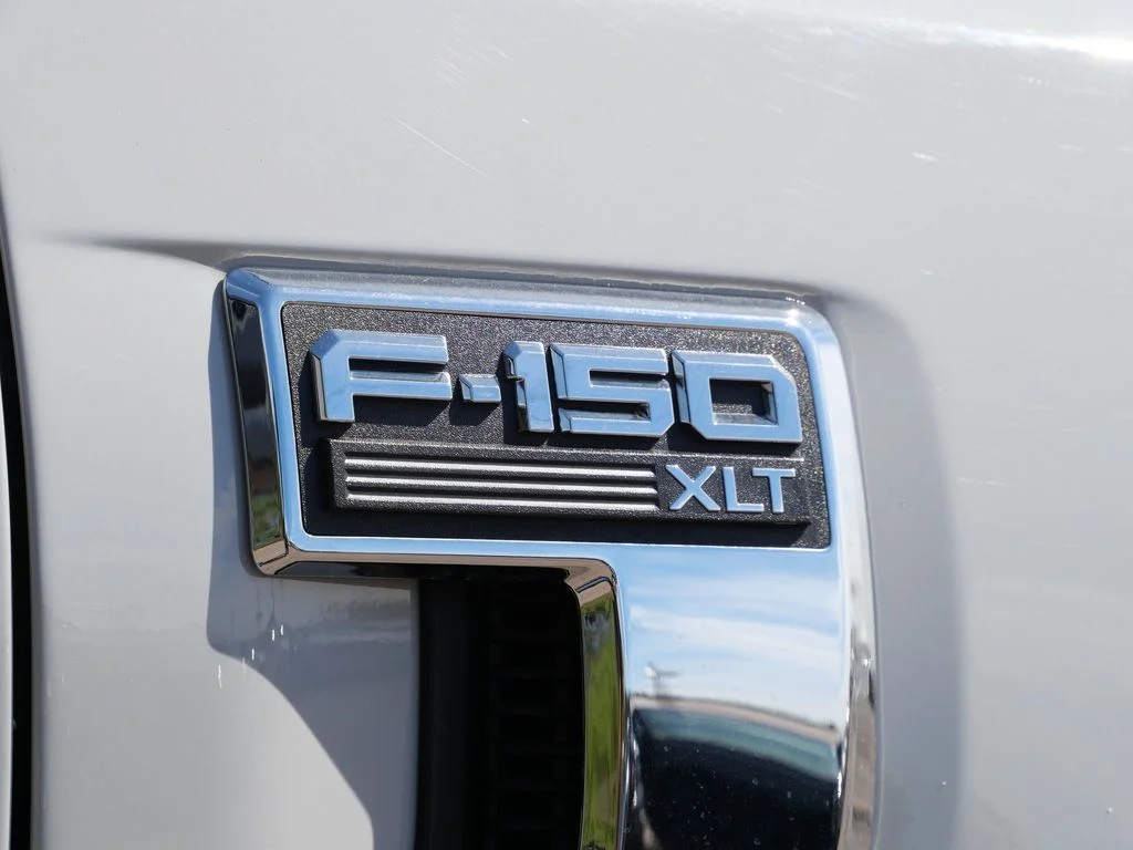 Used 2023 White Ford XLT image 10