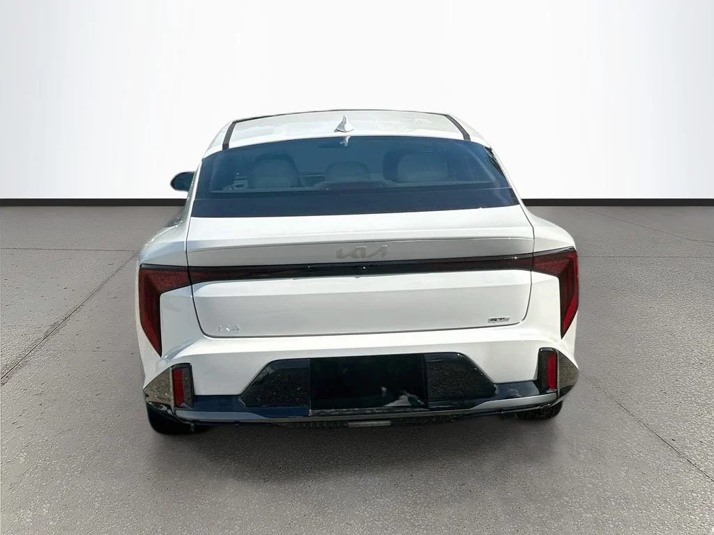 New 2026 Snow White Pearl Kia GT-Line image 6