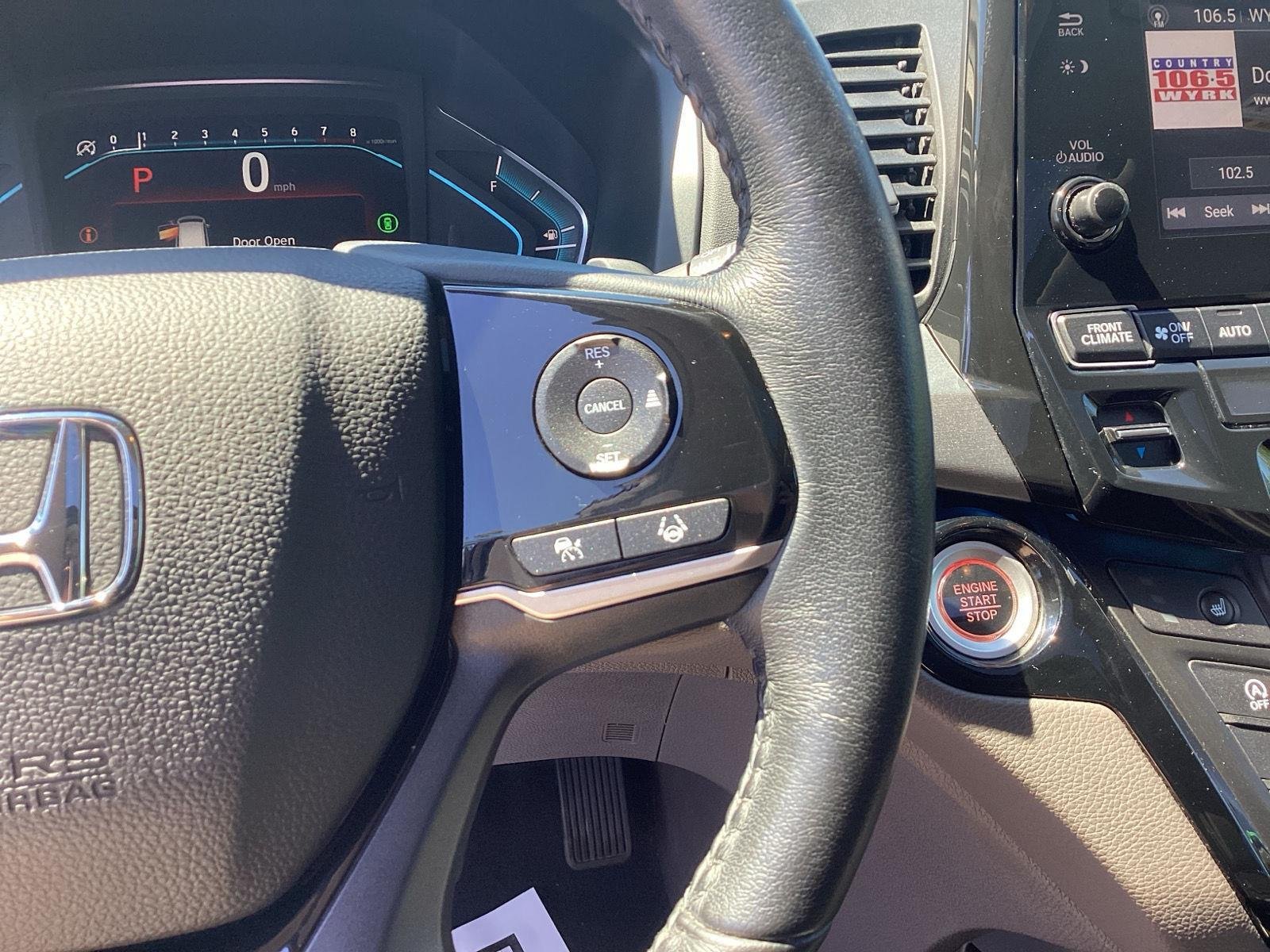 Used 2021 Lunar Silver Metallic Honda Touring image 23